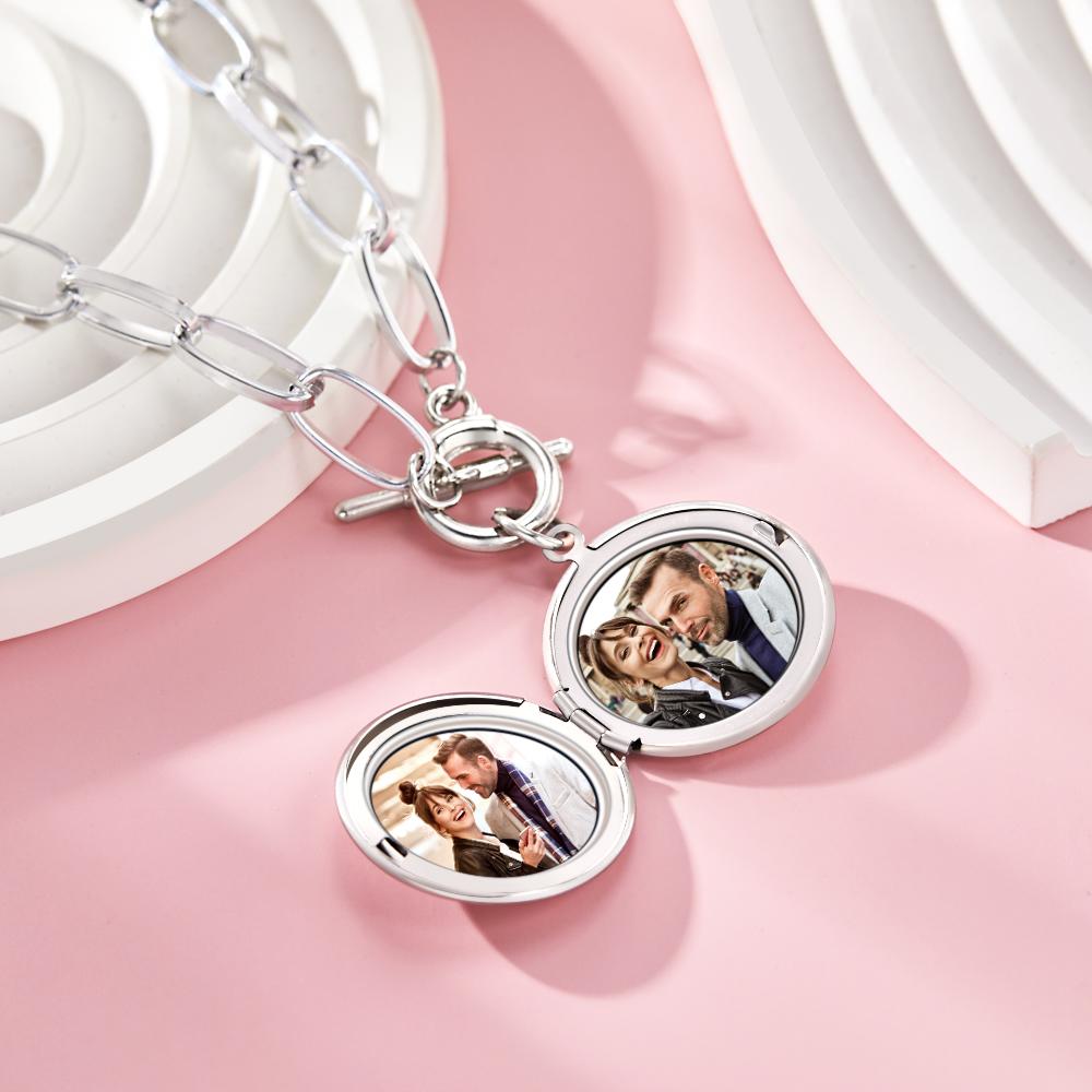 Personalized Photo Elegant Necklace Engraved Pendant Chain Necklace for Her