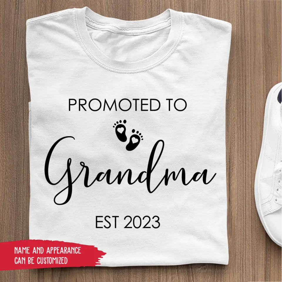 T-Shirt -  Promoted To Grandma